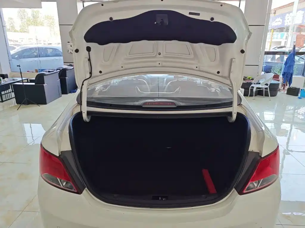 Hyundai Verna — миниатюра 19