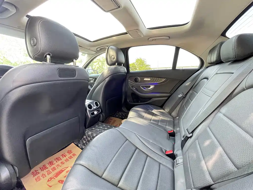 Mercedes-Benz C-Class - фото 9