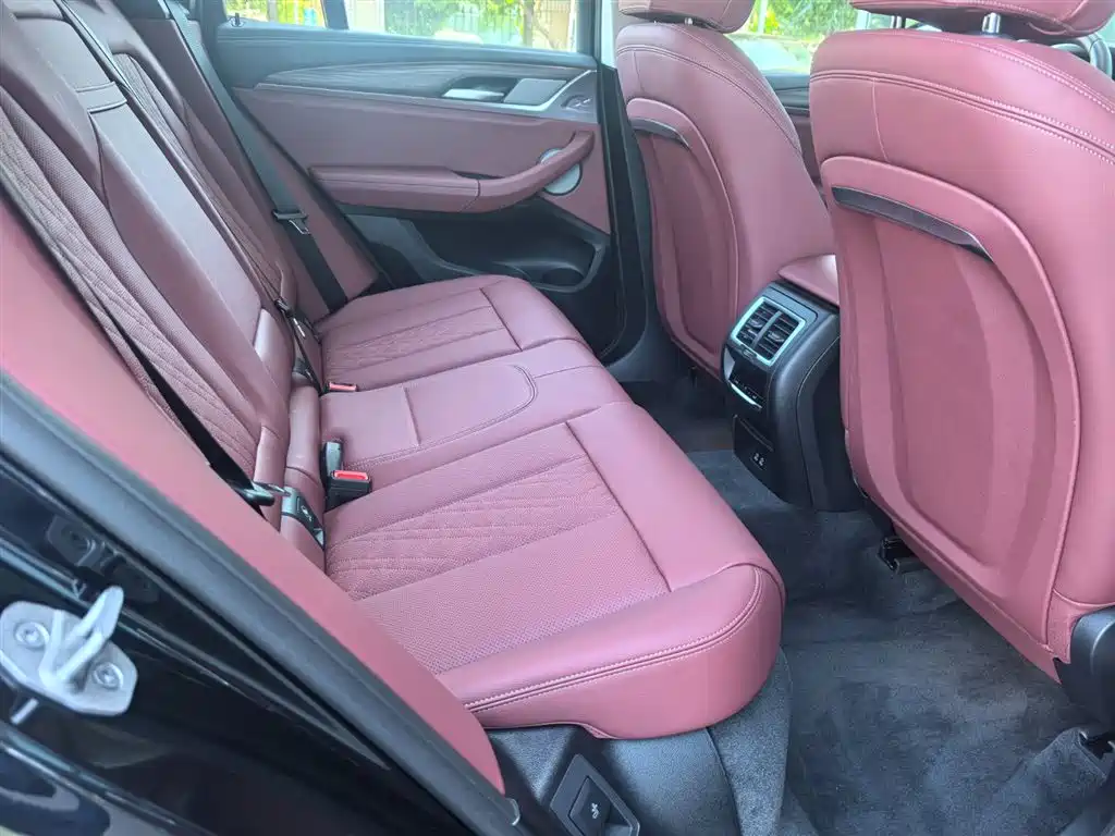 BMW X3 — миниатюра 18