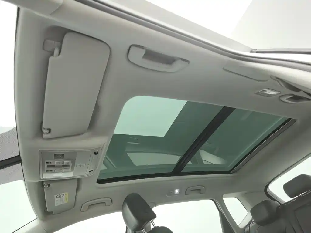 Volkswagen Tharu — миниатюра 14