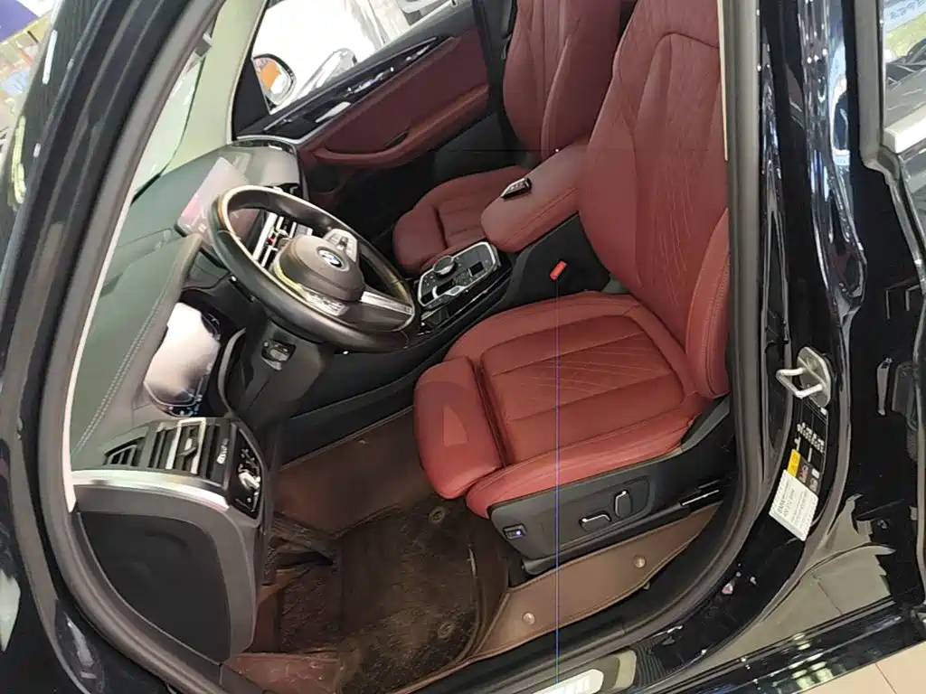 BMW iX3 — миниатюра 15