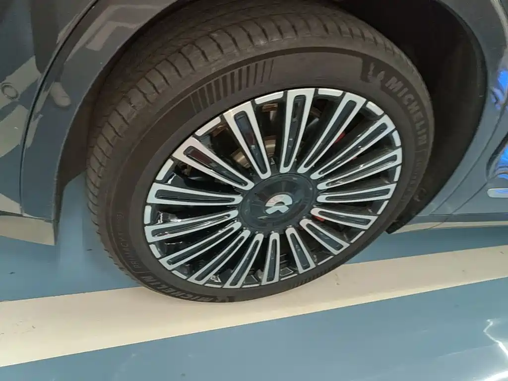 NIO ES8 — миниатюра 23