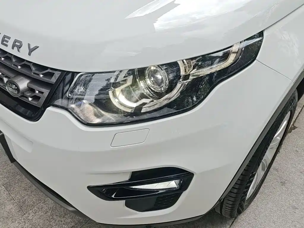 Land Rover Discovery Sport — миниатюра 24