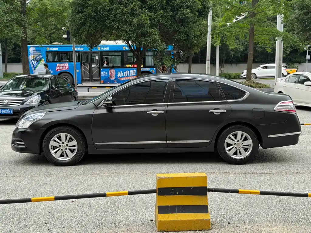 Nissan Teana — миниатюра 4