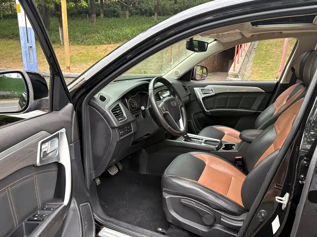 Geely Vision X6 — миниатюра 10