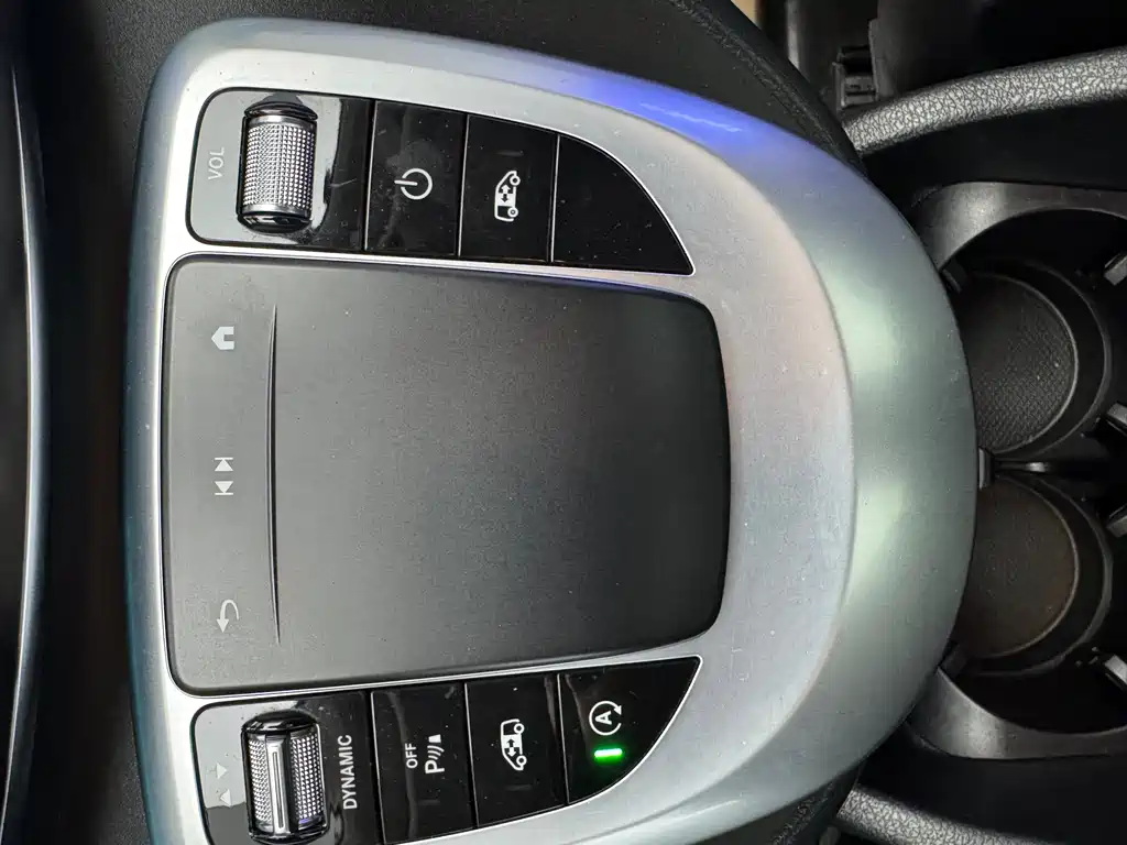 MERCEDES-BENZ V CLASS