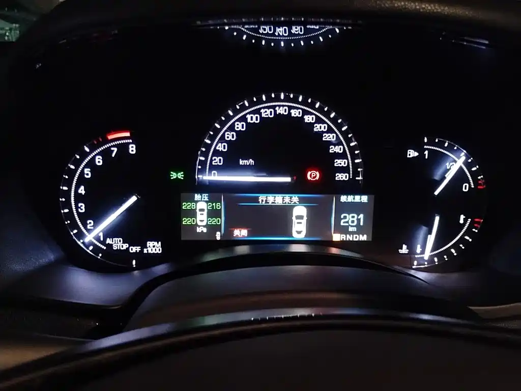 Cadillac ATS-L — миниатюра 12