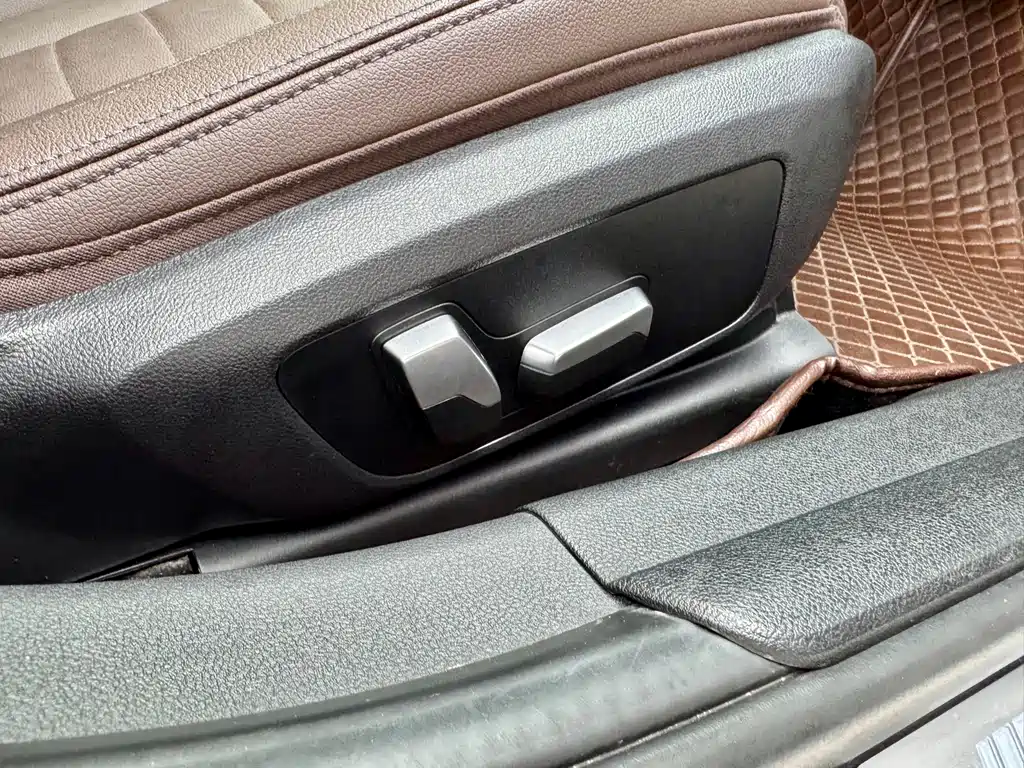 BMW 3 Series — миниатюра 17