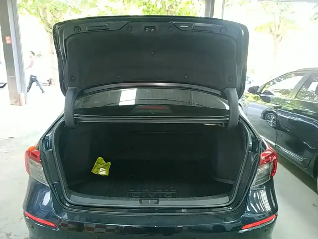 Honda Civic — миниатюра 19