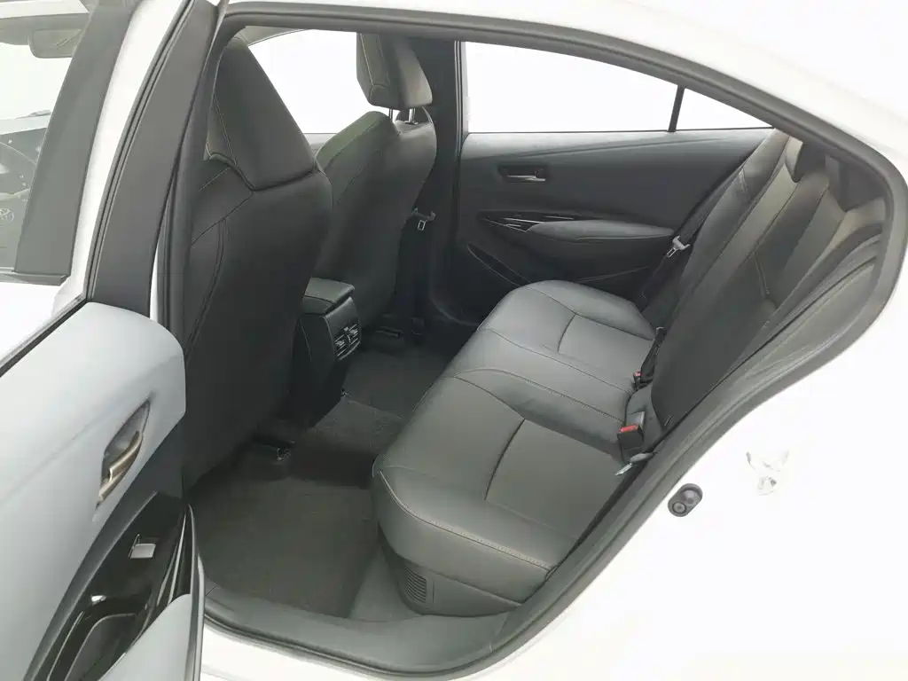 Toyota Corolla — миниатюра 15