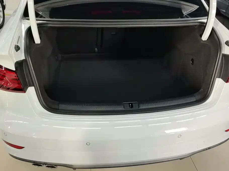 Audi A3 — миниатюра 4