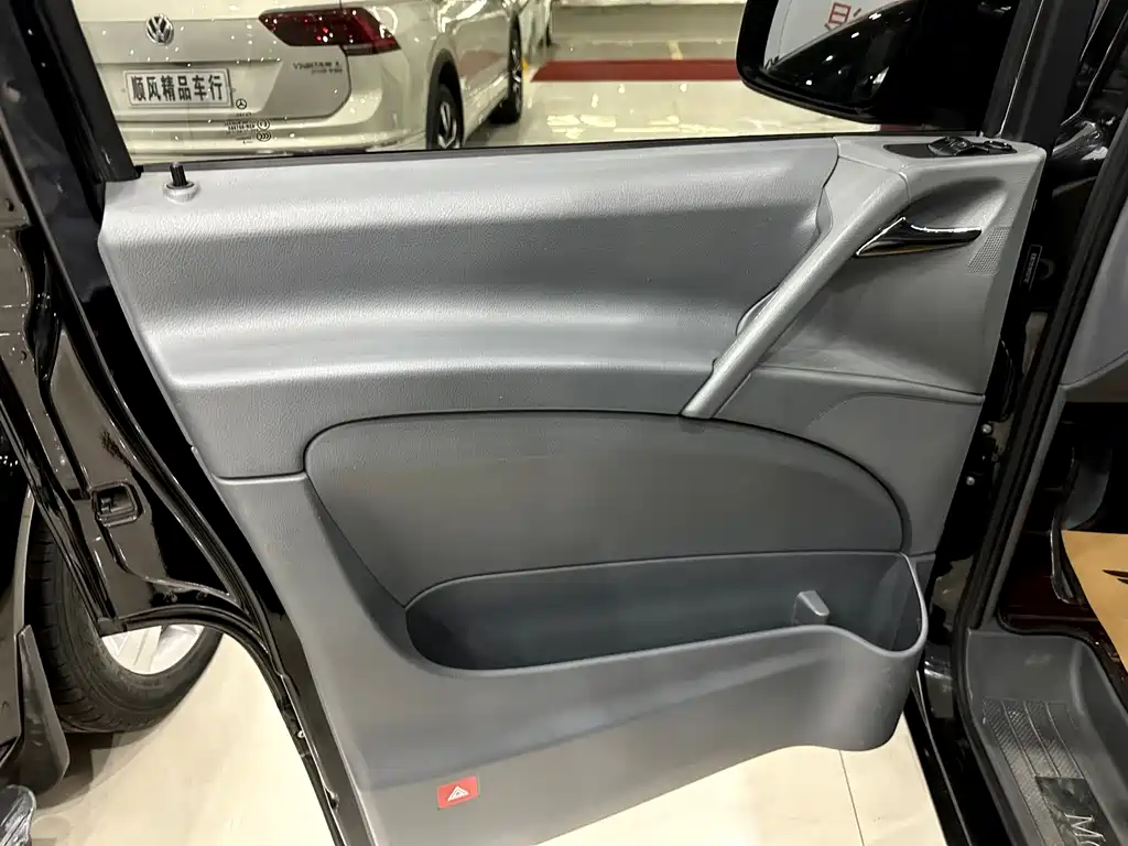 Mercedes-Benz Viano — миниатюра 7
