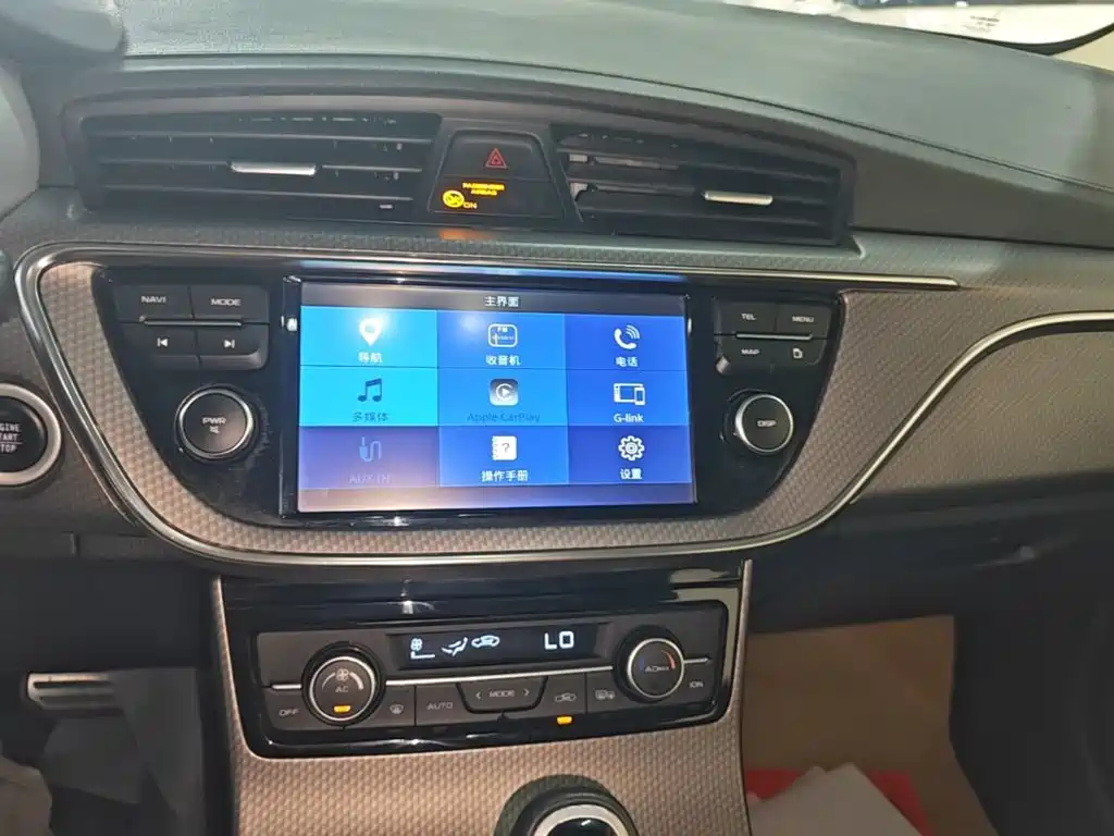 Geely Emgrand GS — миниатюра 13