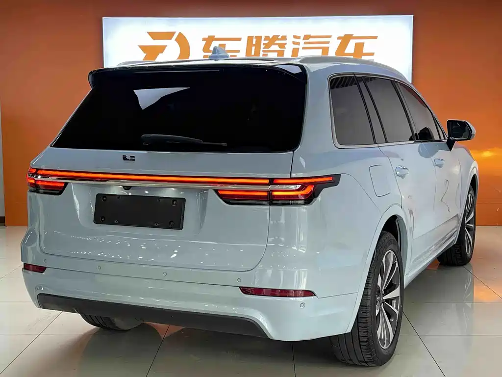 Li Auto Li ONE — миниатюра 4