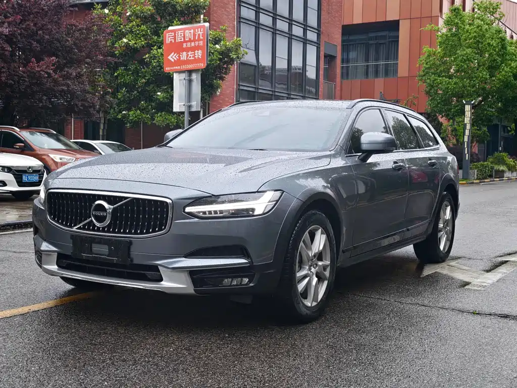 Volvo V90 2019