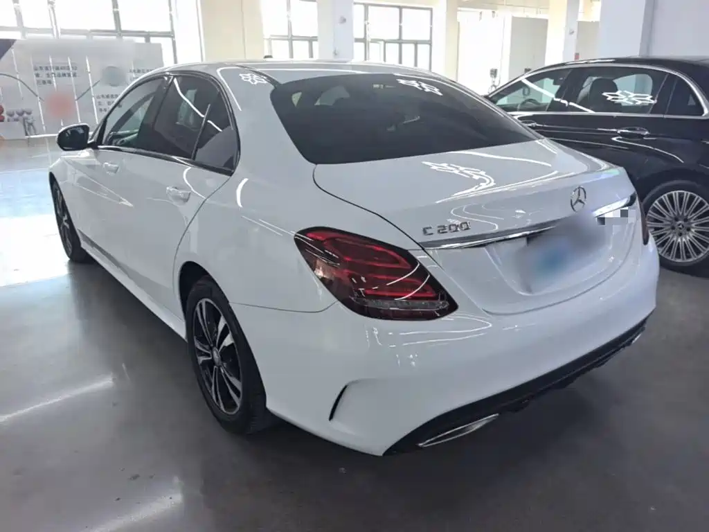 Mercedes-Benz C-Class — миниатюра 5
