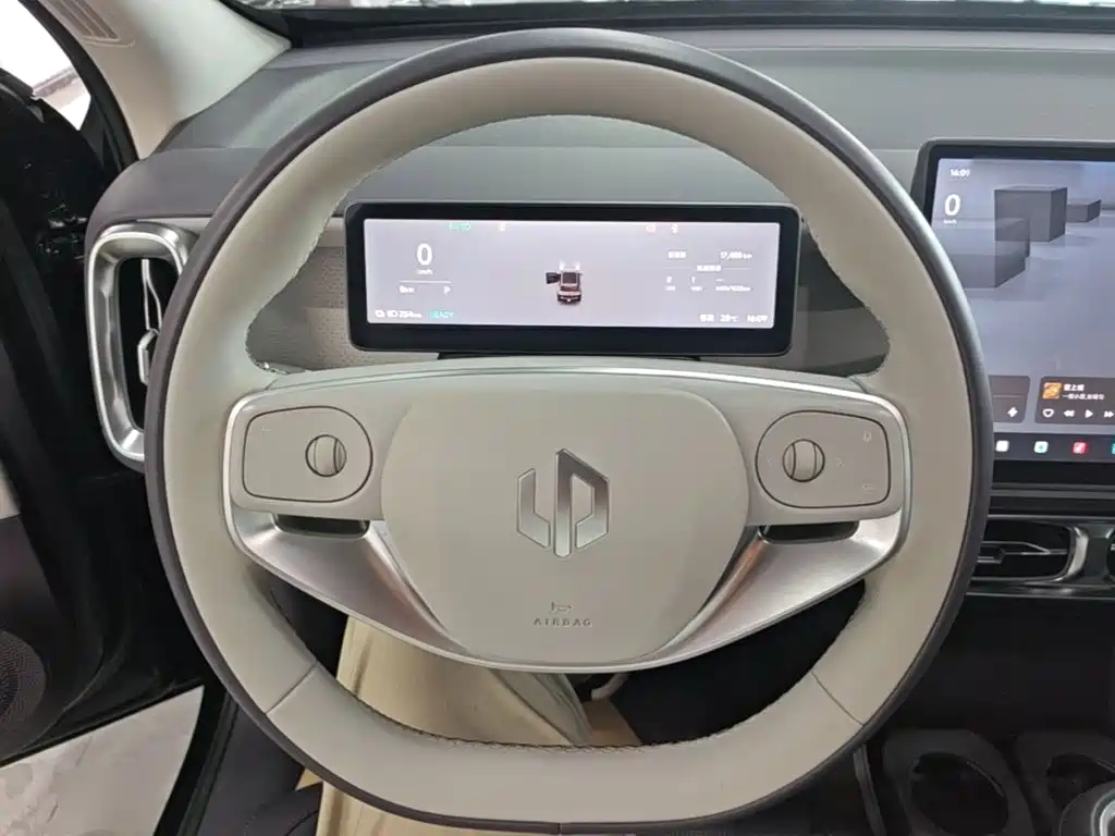Leapmotor Leapmotor B10 — миниатюра 11