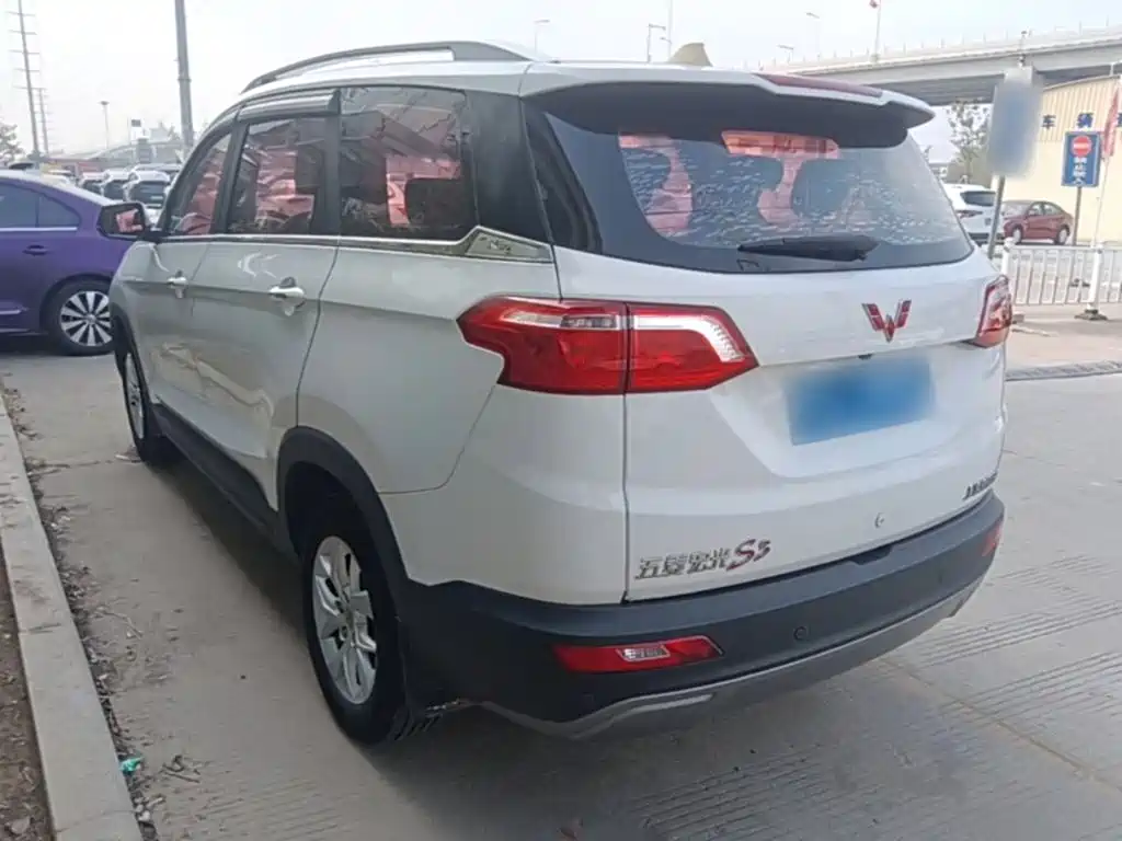 Wuling Hongguang S3 — миниатюра 5