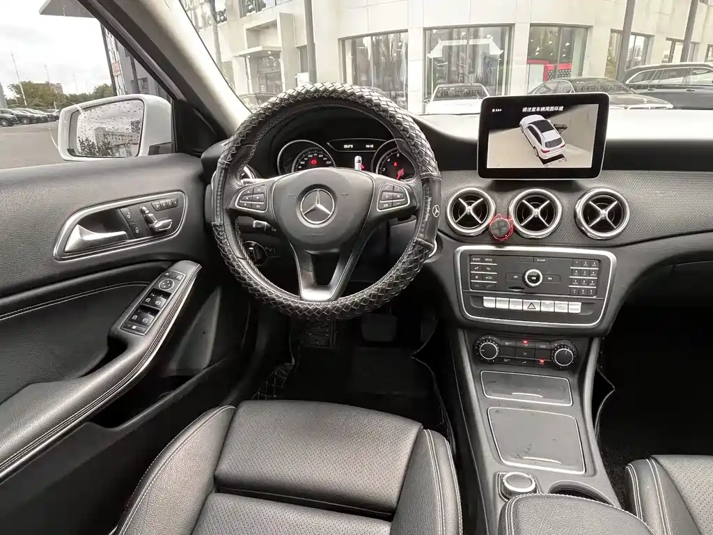 Mercedes-Benz GLA 2018 GLA 200
