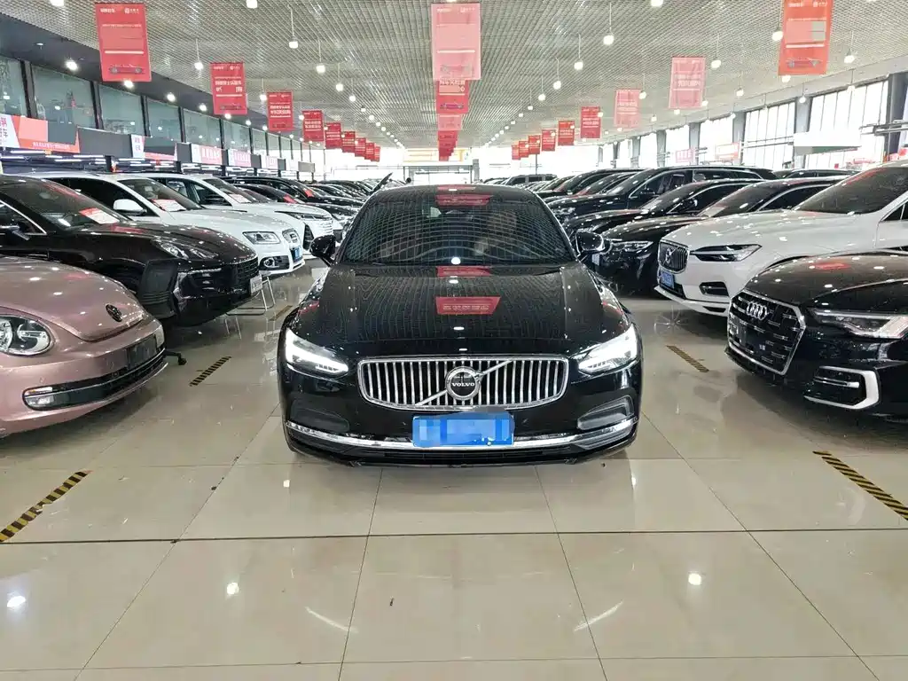 Volvo S90 — миниатюра 2