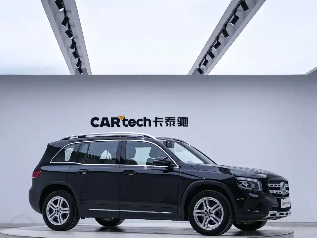Mercedes-Benz GLB — миниатюра 4