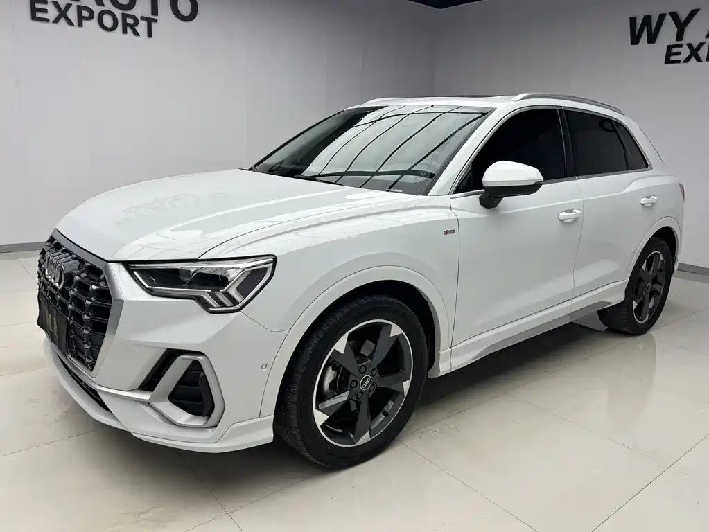 Audi Q3 2022