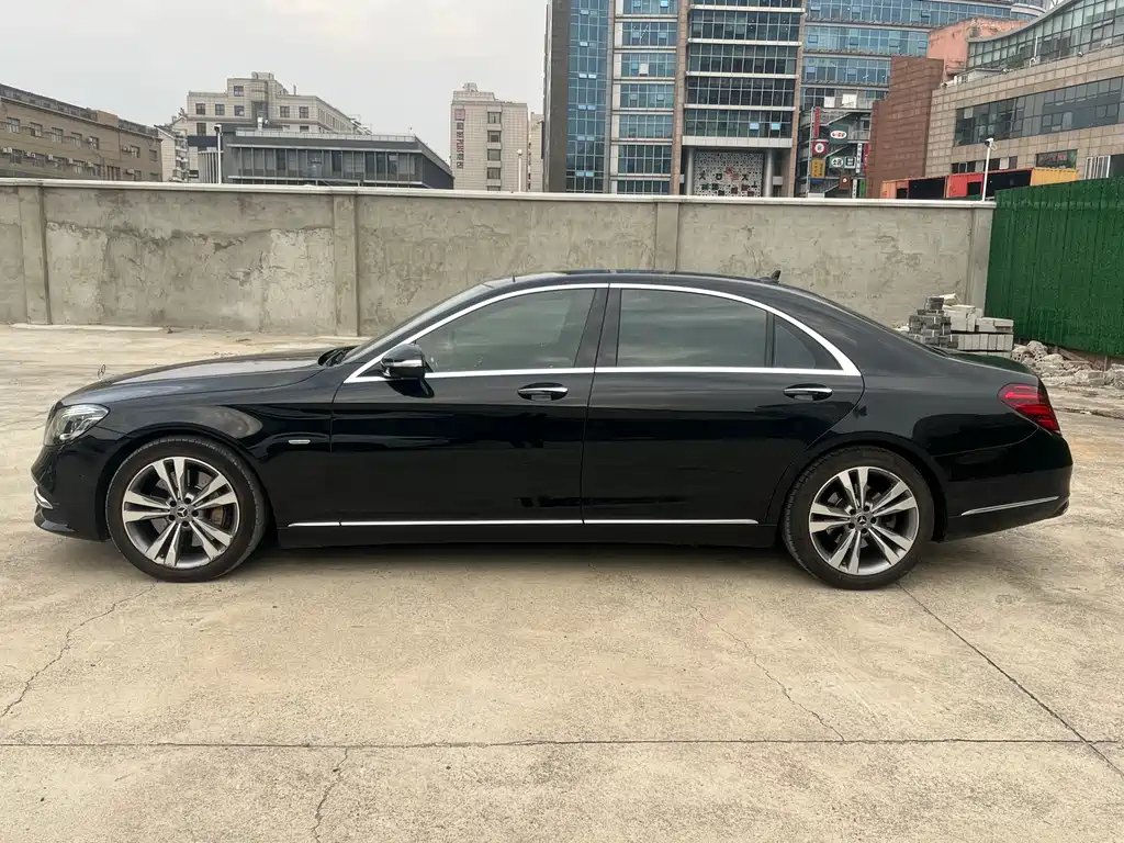 MERCEDES-BENZ S CLASS