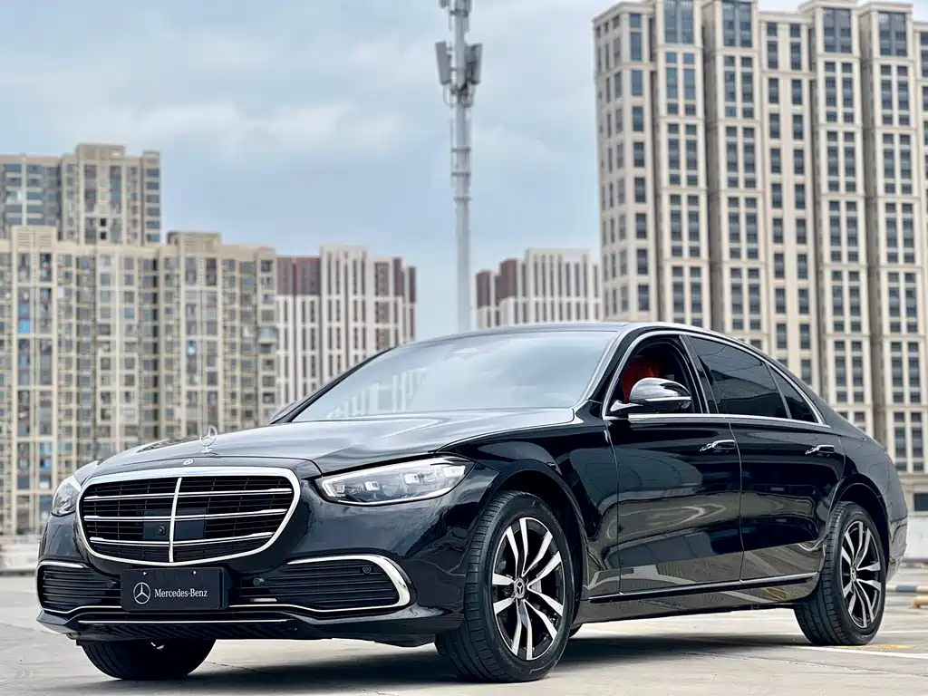 Mercedes-Benz S-Class 2024