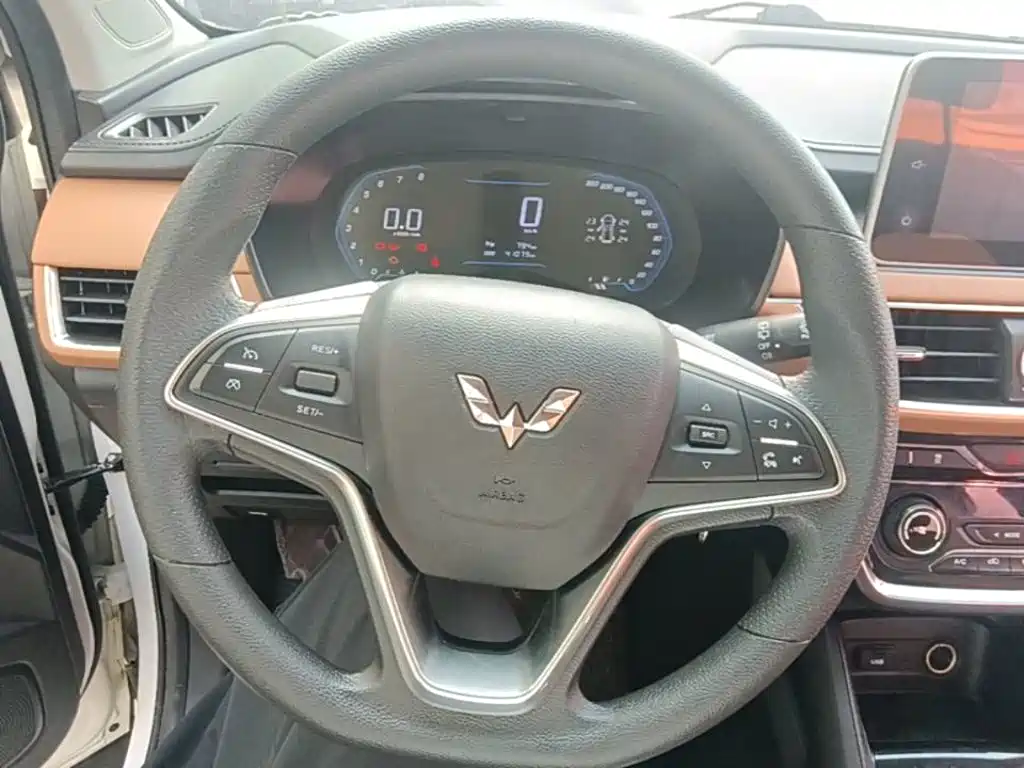 Wuling Hongguang S3 — миниатюра 11