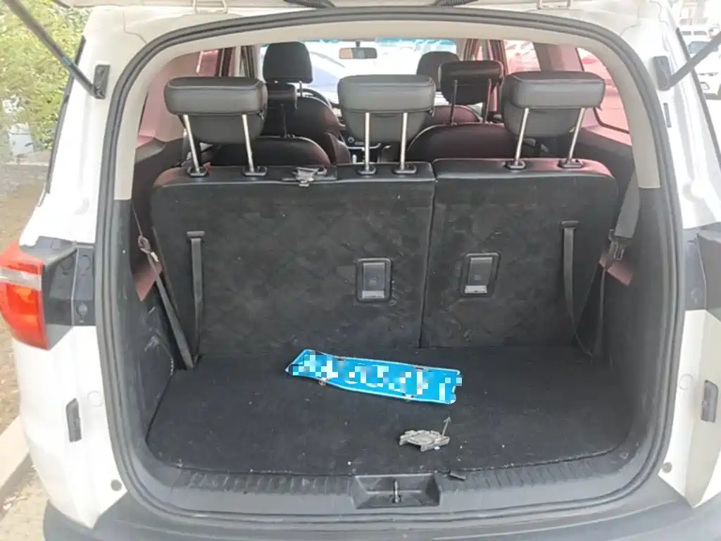 Wuling Hongguang S3 — миниатюра 19