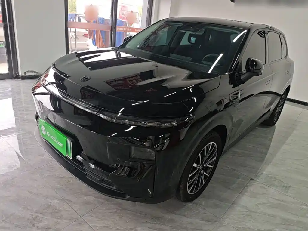 Leapmotor Leapmotor B10 — миниатюра 2