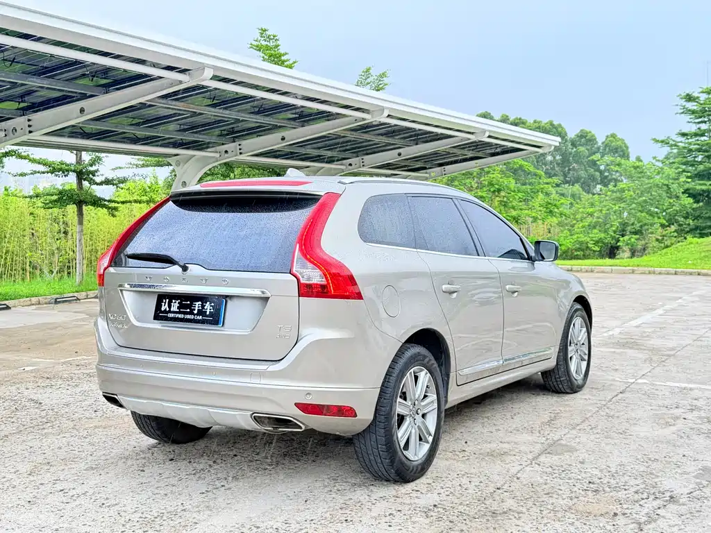 Volvo XC60 2016 T5 AWD