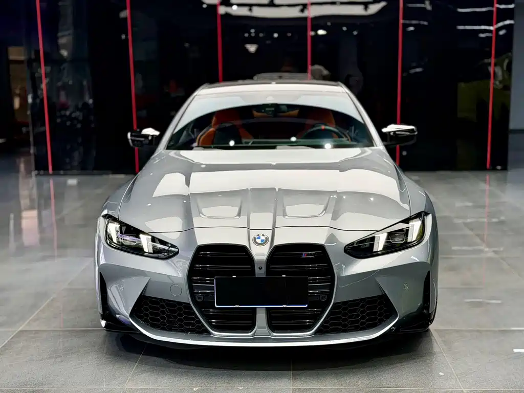 BMW M4 — миниатюра 2