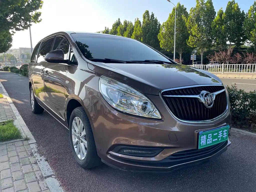 Buick GL8 — миниатюра 3
