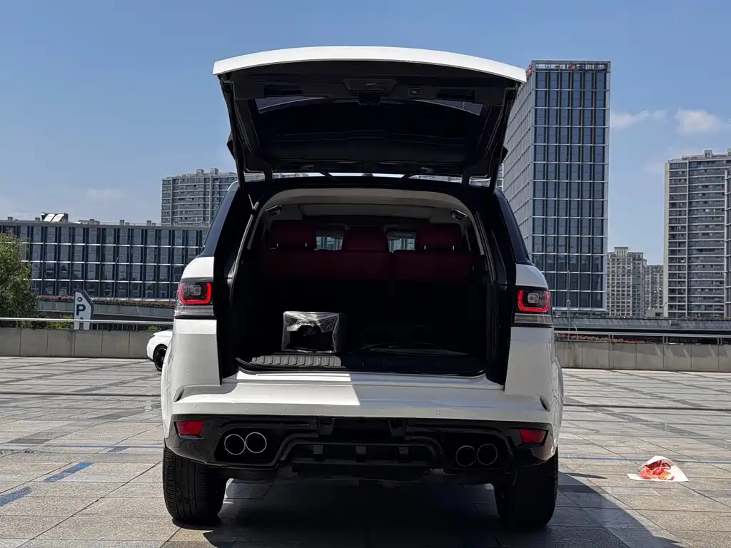 Land Rover Sport — миниатюра 8