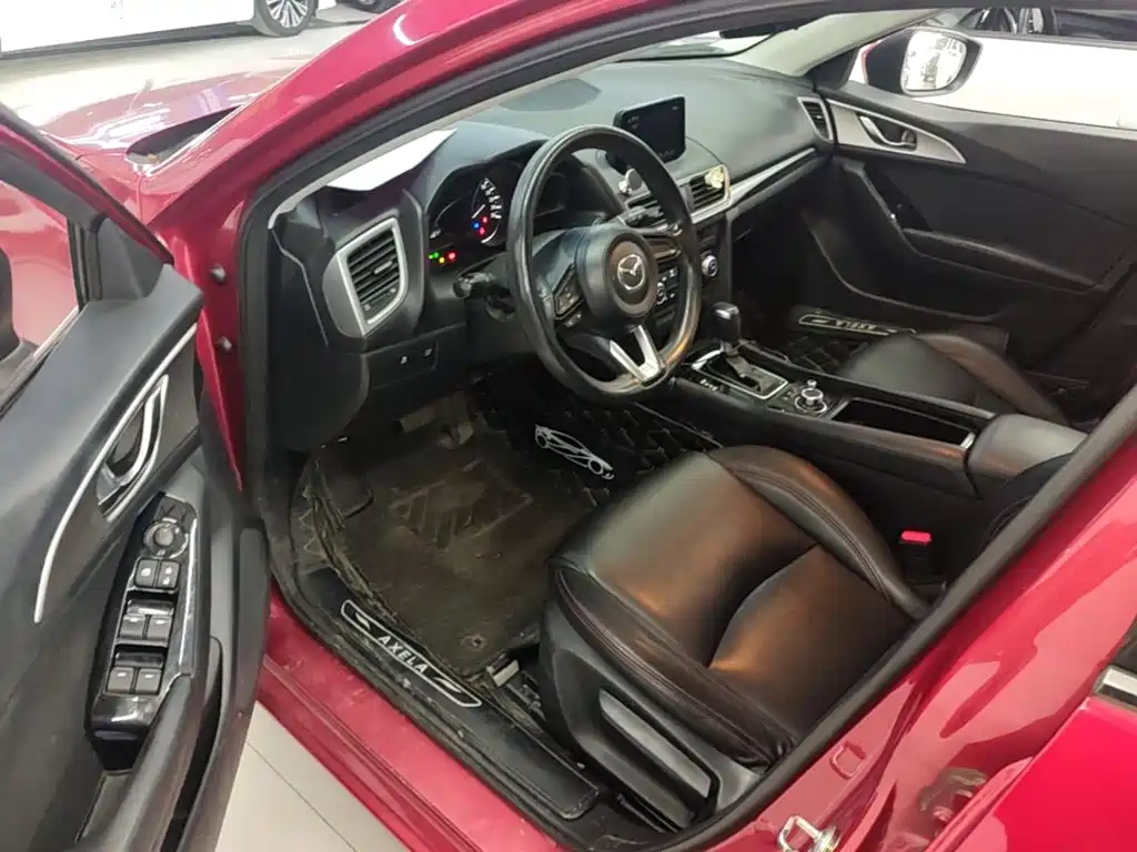 Mazda 3 Axela — миниатюра 16