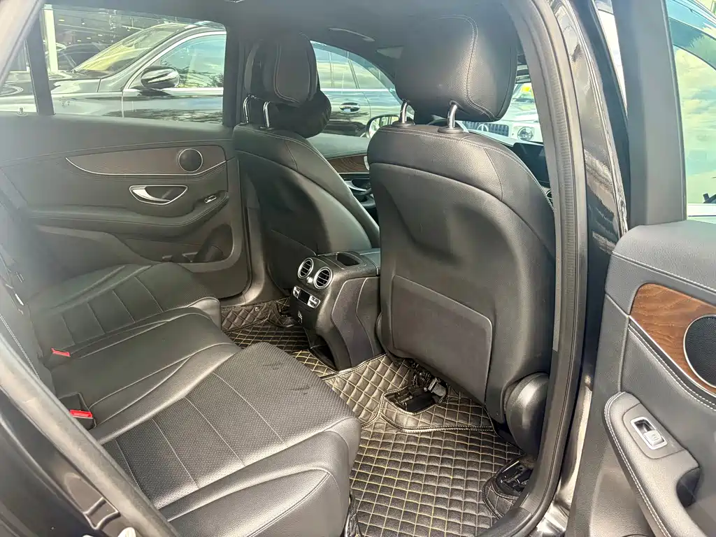 Mercedes-Benz GLC — миниатюра 15