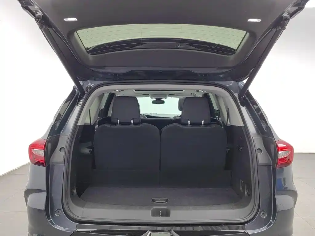 Buick Enclave — миниатюра 16
