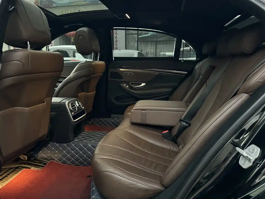 Mercedes-Benz S-Class — миниатюра 5