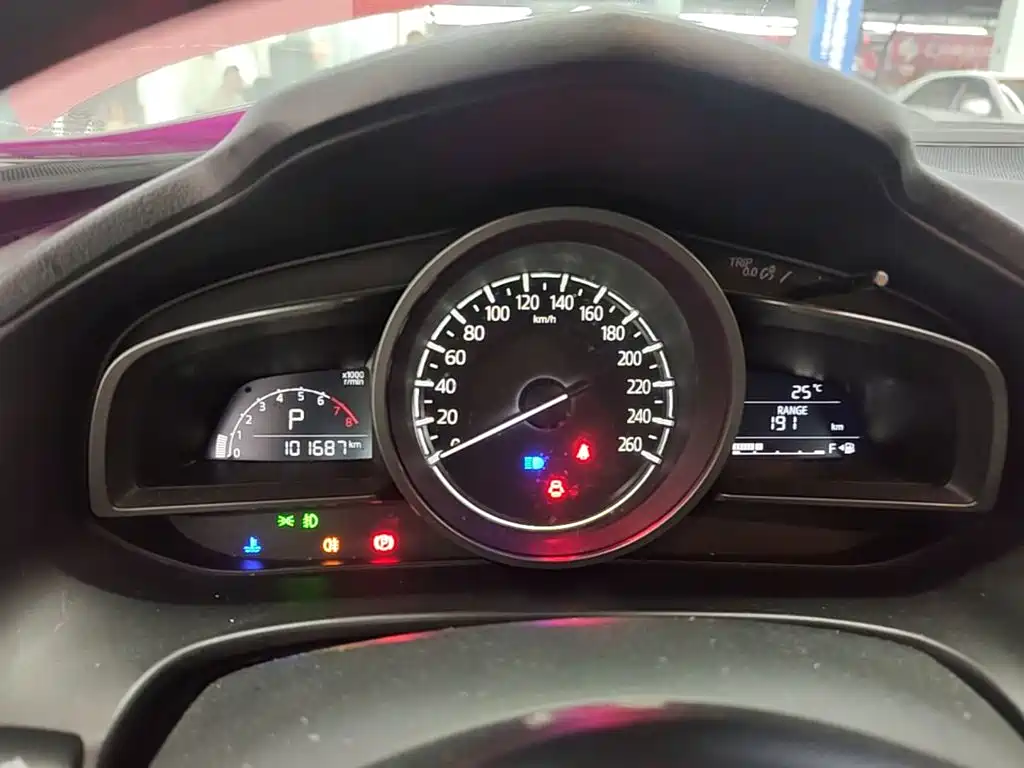 Mazda 3 Axela — миниатюра 12