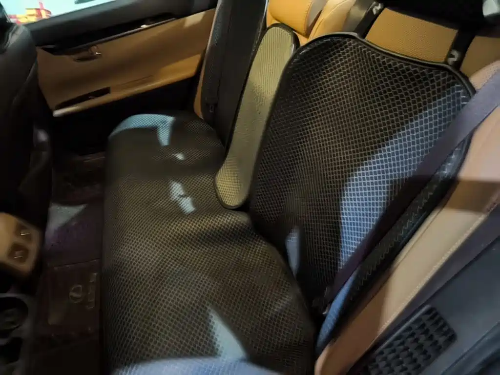 Lexus ES — миниатюра 19