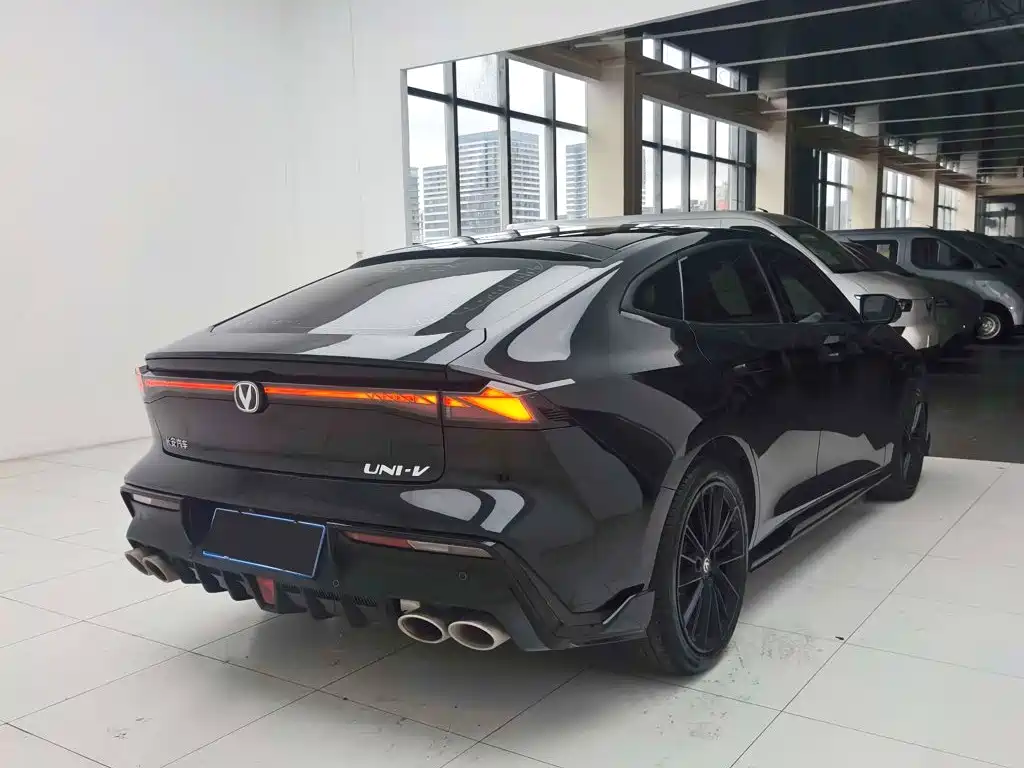 Changan UNI-V — миниатюра 7