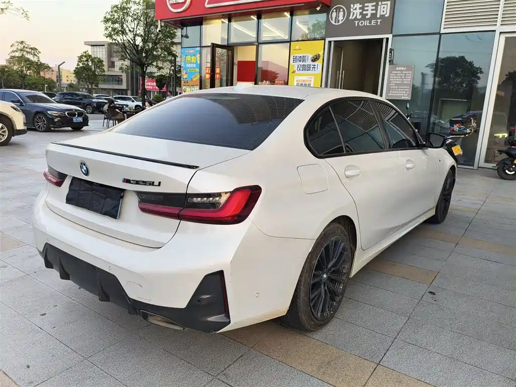 BMW 3 Series — миниатюра 6