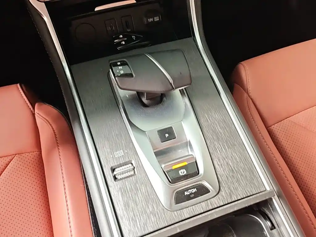 Changan CS75 — миниатюра 14