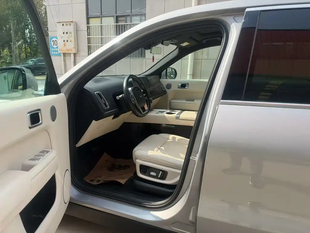 Li Auto Li L9 — миниатюра 3