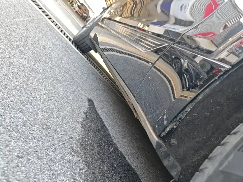 Cadillac Lyriq — миниатюра 21