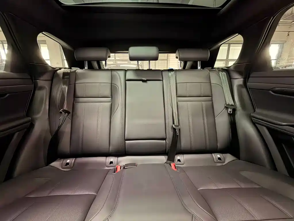Land Rover Evoque — миниатюра 13