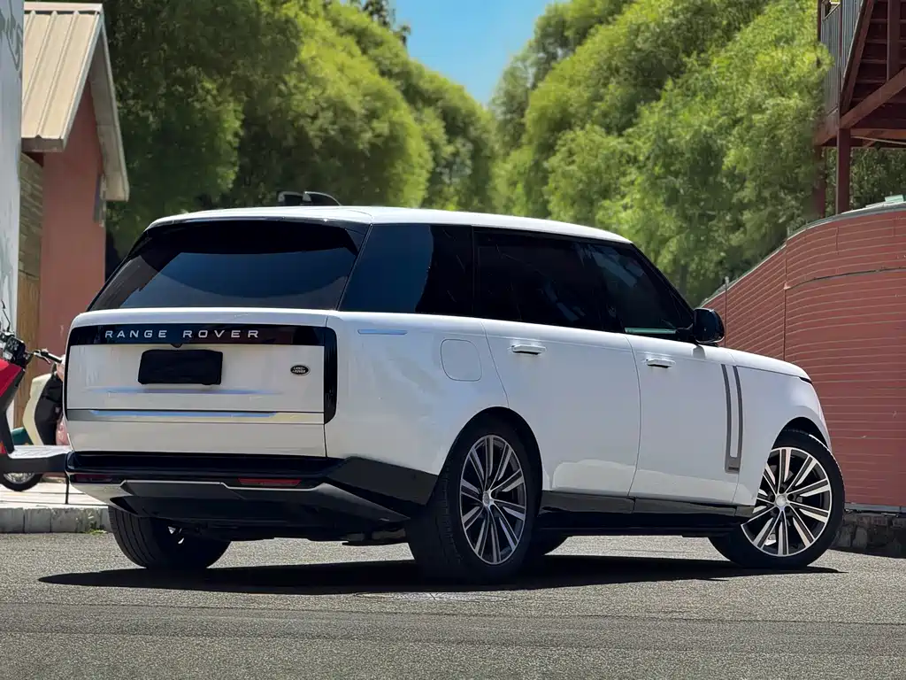 Land Rover Range Rover — миниатюра 18