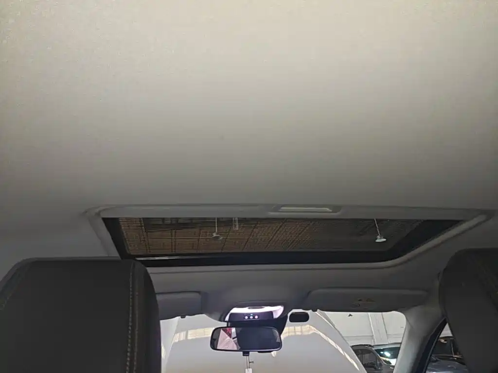 Buick Verano — миниатюра 18