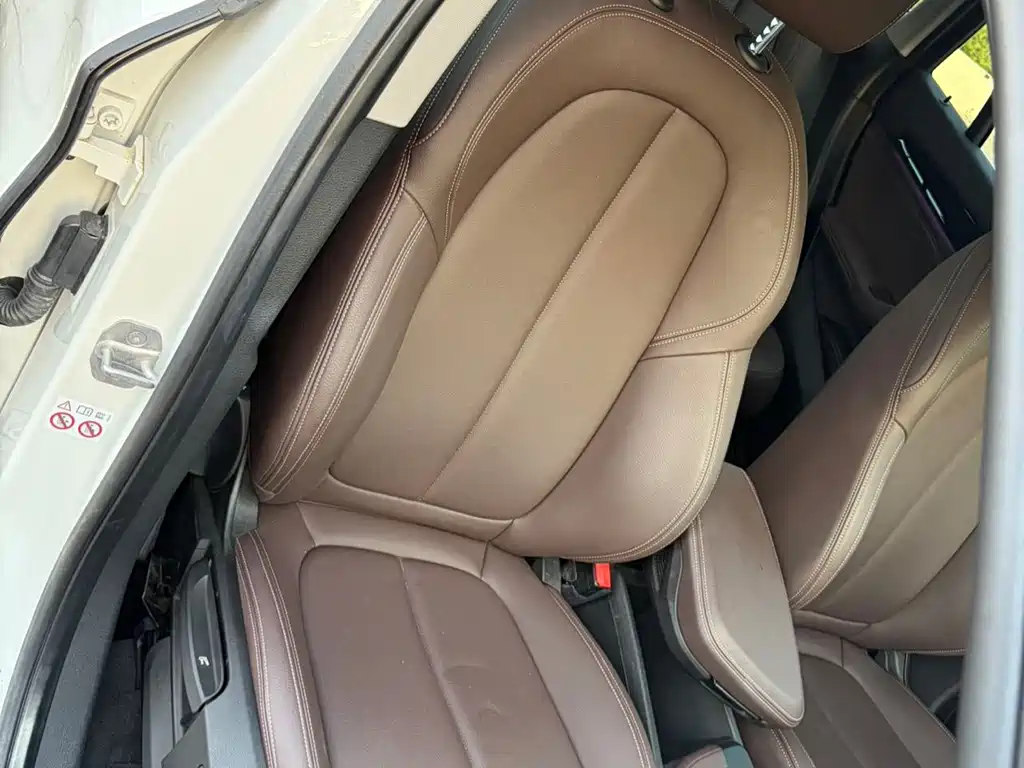 BMW X1 — миниатюра 10